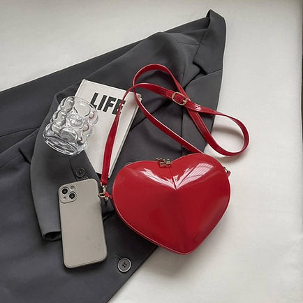 Luxury 3D Heart Shape Chain Strap Genuine Leather Mini Shoulder Crossbody Bag