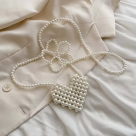 Chic Floral Pearl Chain Heart Woven Mini Shoulder Bag