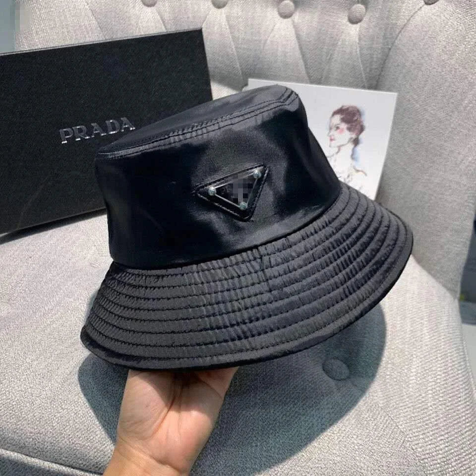 Tie hats_46