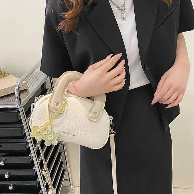 Minimalist Elegant PU Leather Lightweight Shoulder Bag